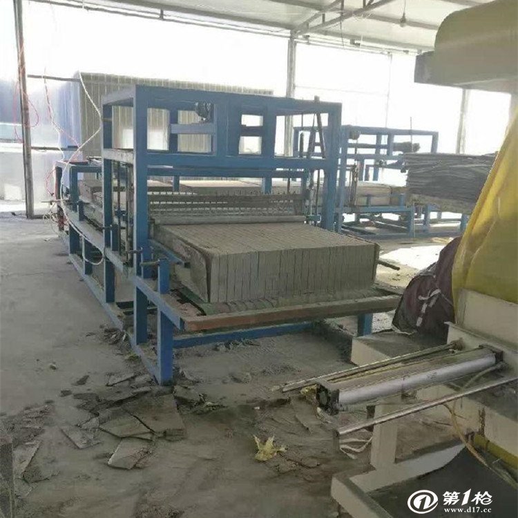 先進的保溫材料制造探索，深入了解專業(yè)機器設(shè)備與廠家