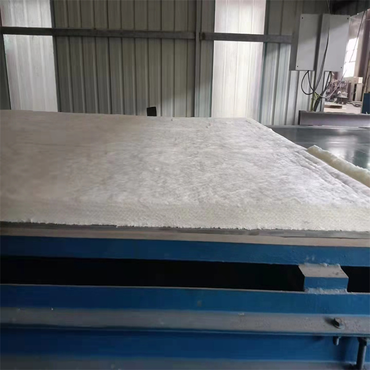 硅酸鋁保溫材料的化學(xué)成分及其應(yīng)用
